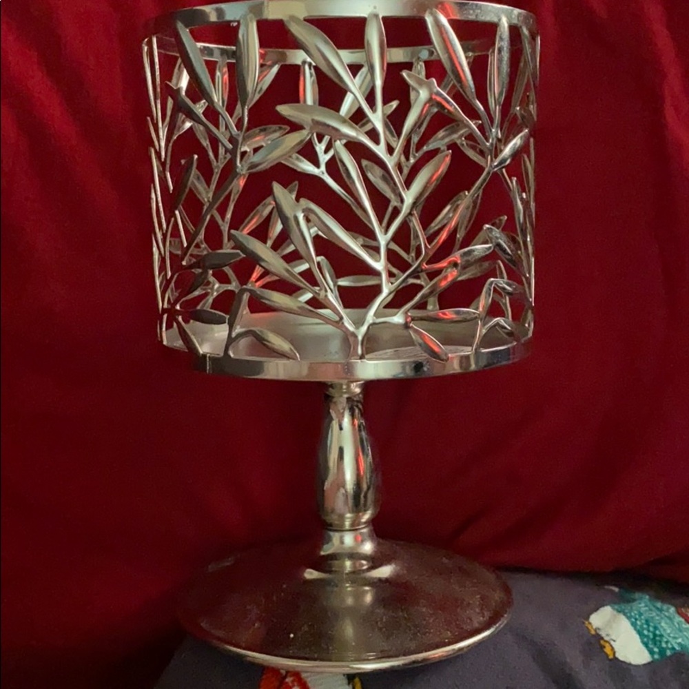 Candle holder